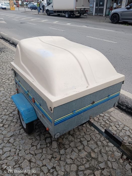 Atrelado cães/carga