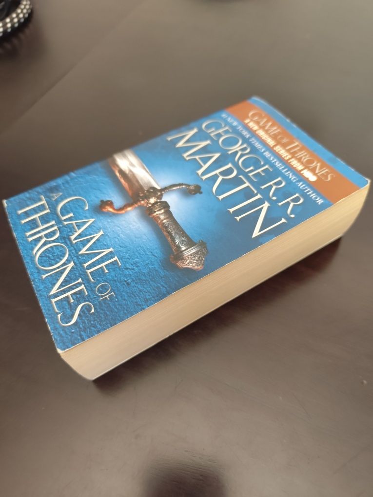 Livro a Game of Thrones