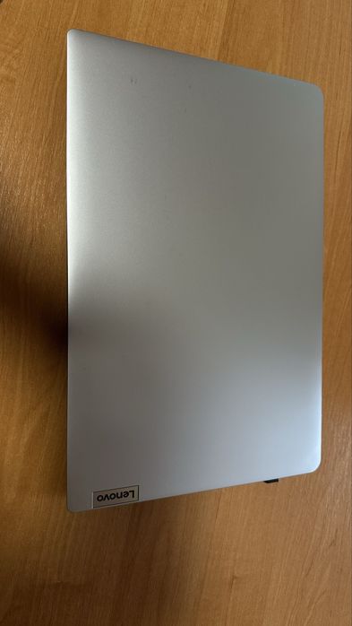 Ноутбук  Lenovo новий