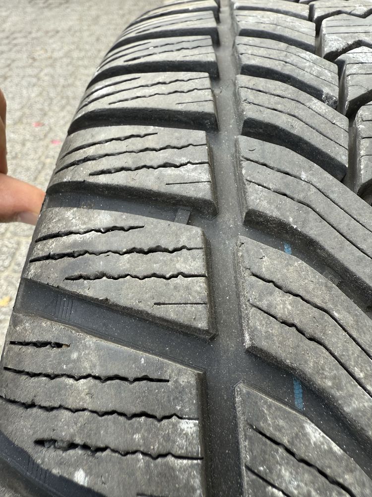 Opony zimowe z felgami 245/40 R18, Audi A4, A6.