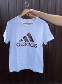 Футболка Adidas  L/M