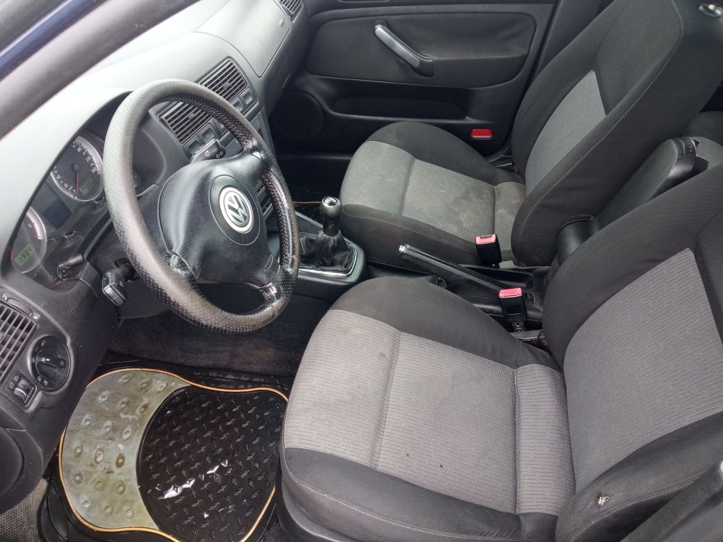 VW Golf 1.9 TDI kombi
