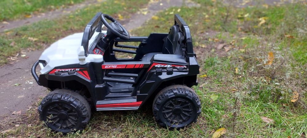 Продам дитячу машину