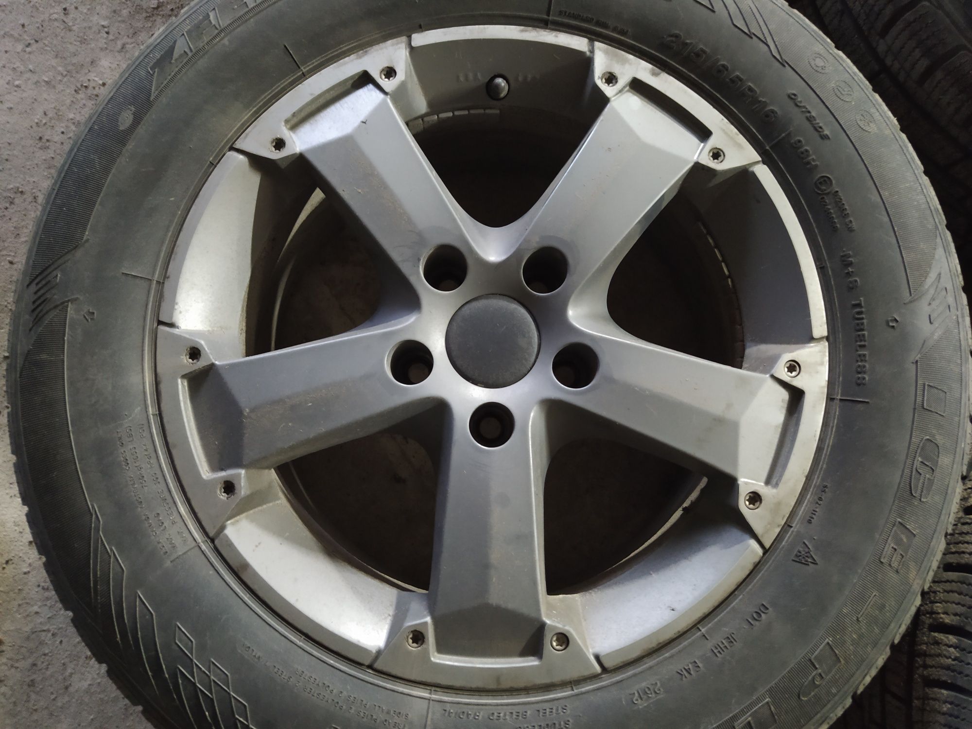 Koła 5x114.3 zima 16"