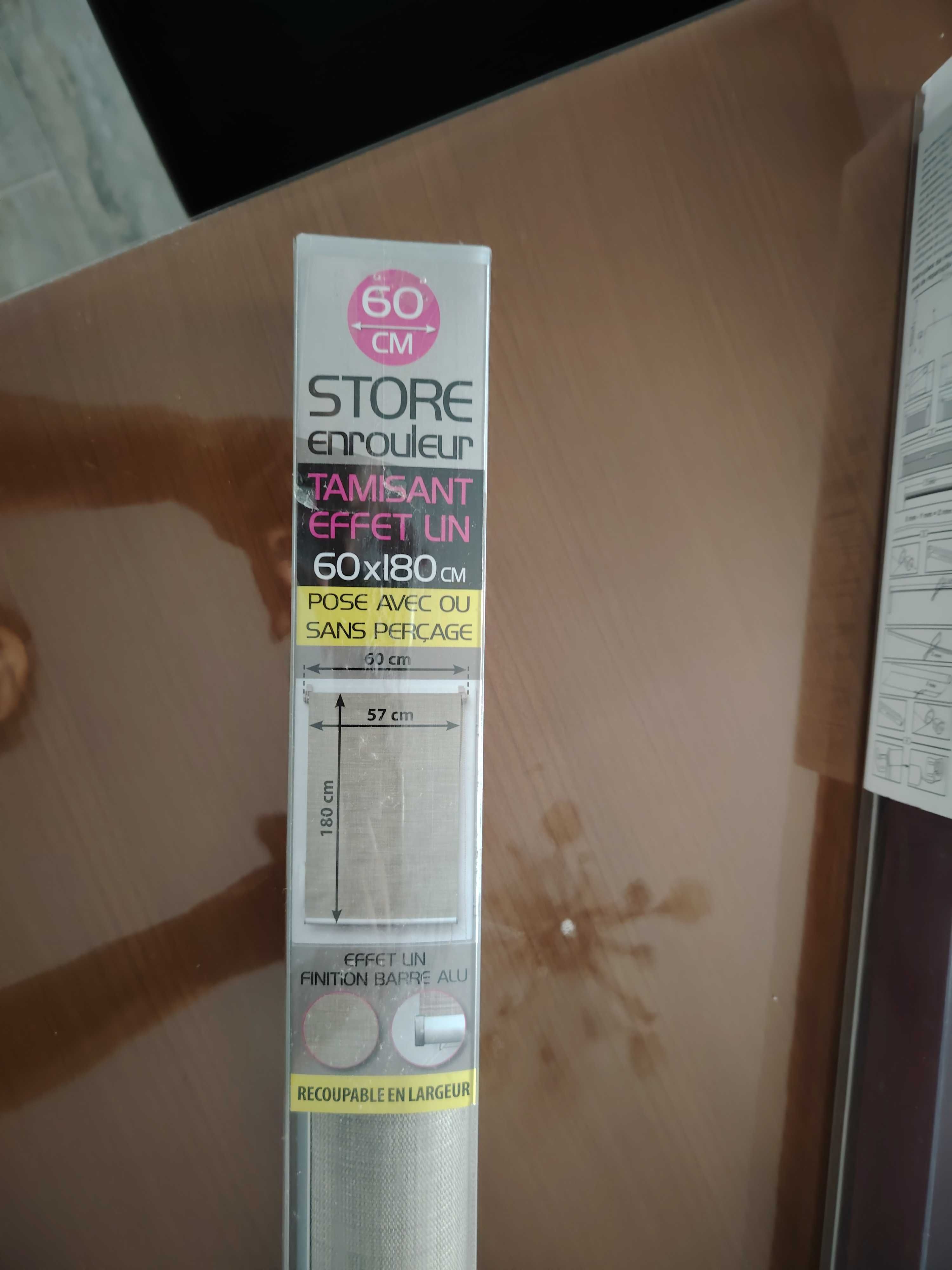 Estore enrolável novo