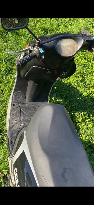 Продам скутер , є доки , все добре , мотор не робив .