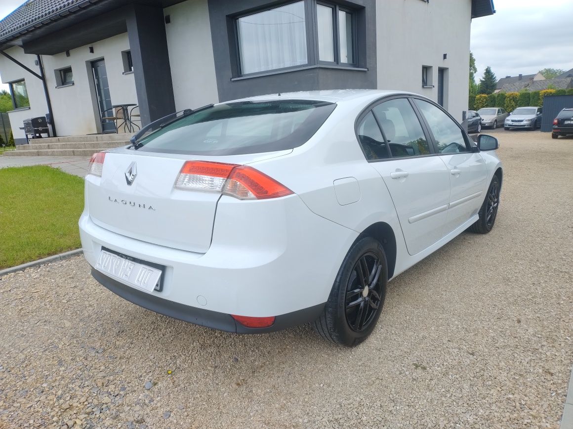 Renault Laguna 2009 1.6 16V 110 KM 6-biegow Klimatronic Alu 194 tyś KM