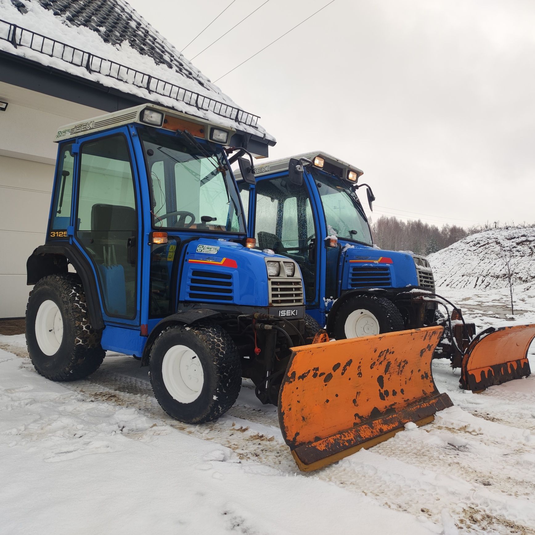 Traktorek iseki komunalny 4x4 kosiarka zamiatarka