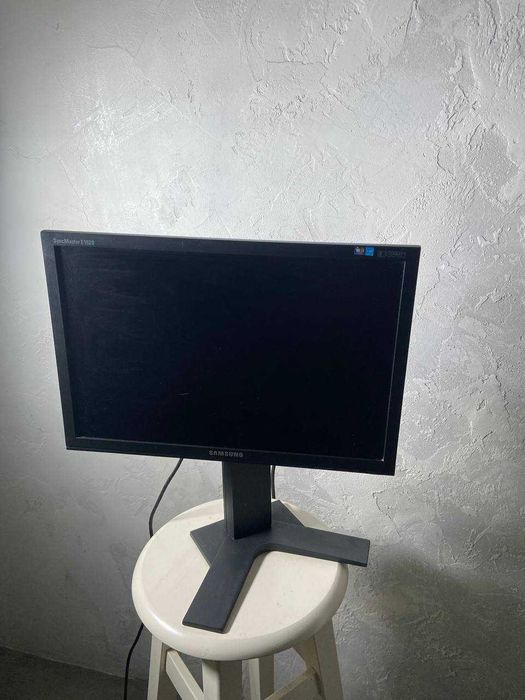 Монітор Samsung SyncMaster Е1920