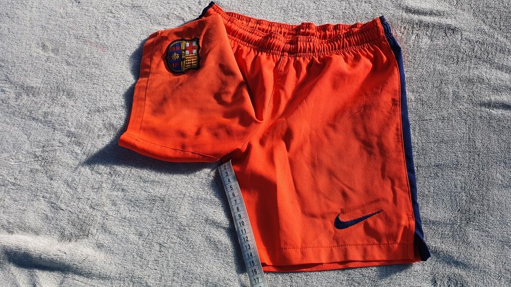 Spodenki Nike FCB DRI-FIT 128-134