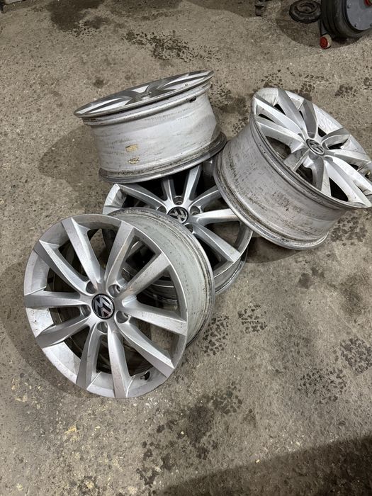 Диски R17 Passat B7 /CC/B6/Golf 6/7.  3AA601025AD