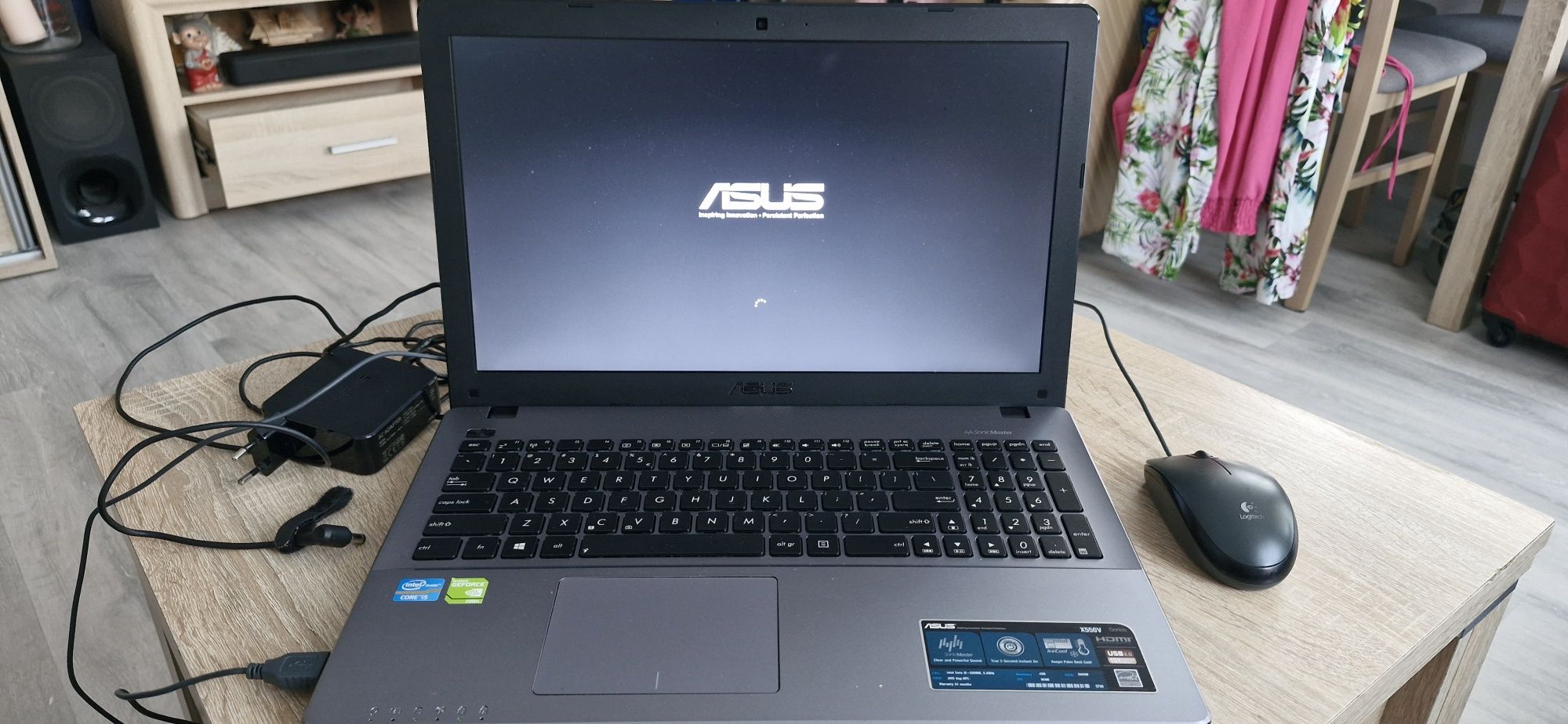 Laptop Asus - x55ov Siries