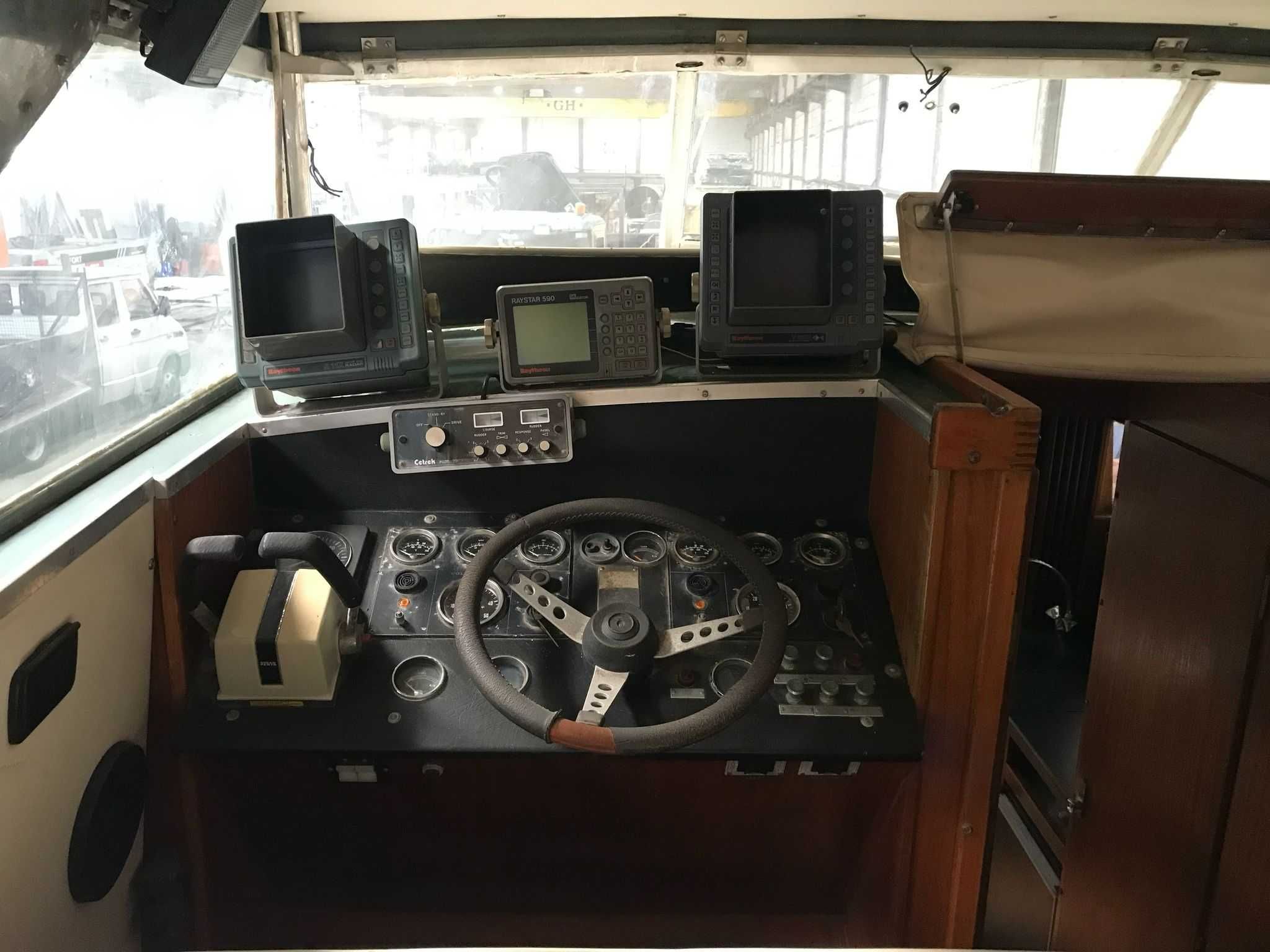 Embarcação de recreio Coronet