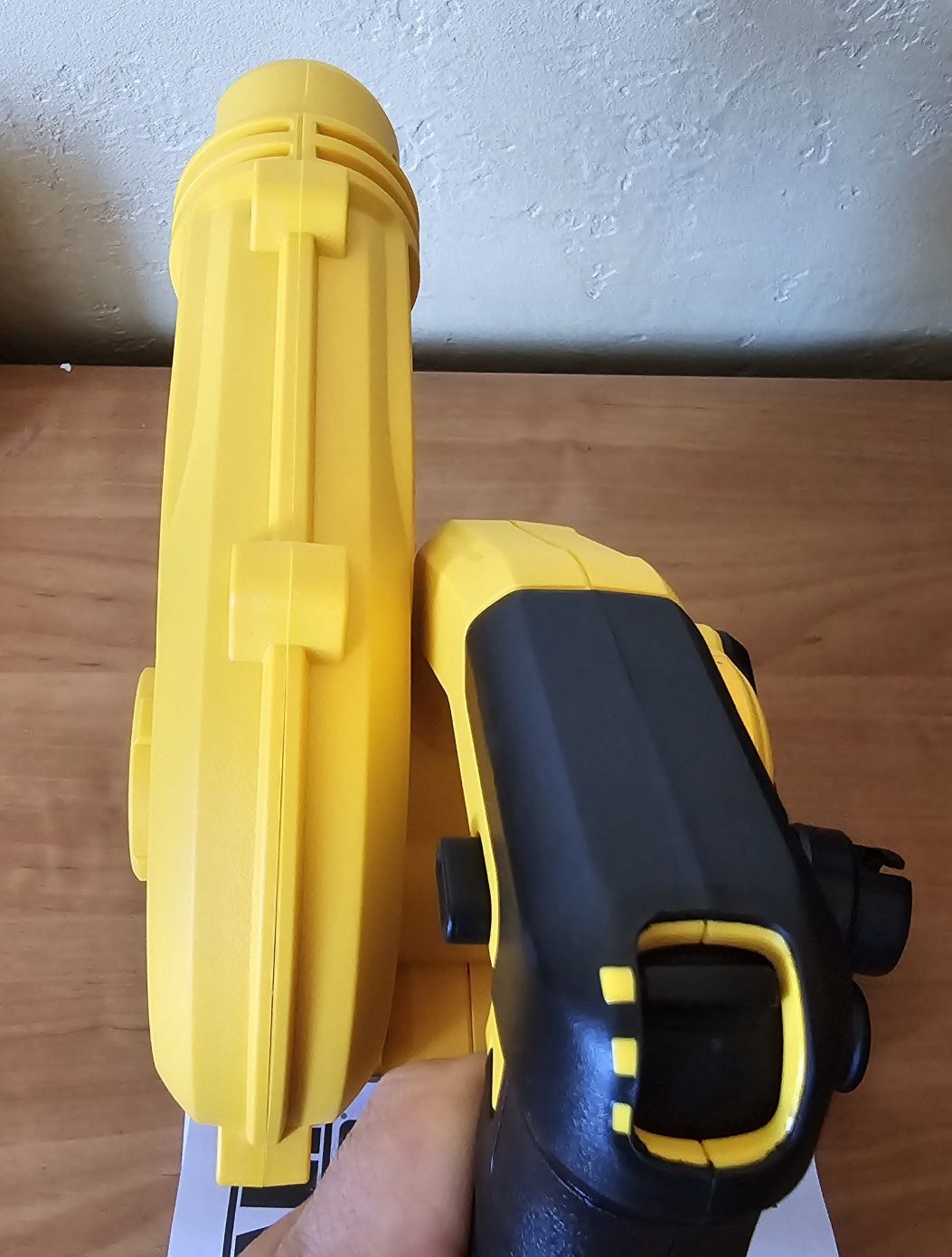 DeWalt DCV100 оригінал з Англії