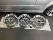 Felgi Apex ACR-8rt 5x120 BMW E46 E90 M3  i inne 18" przód 9" i tył 9,5