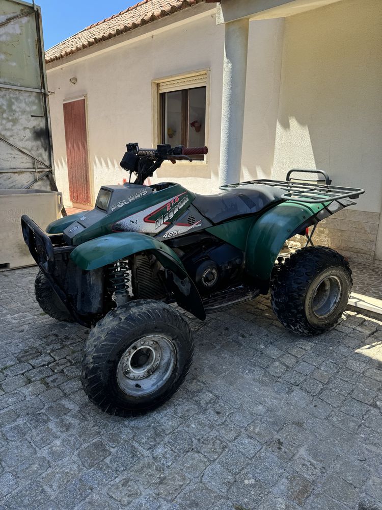 Polaris Magnum 425 a 4 tempos automática