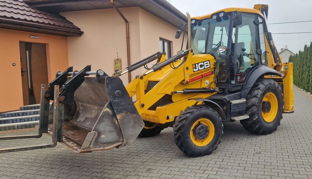 JCB 3cx  TORQUELOCK / joystick / 2017r/- Super Stran