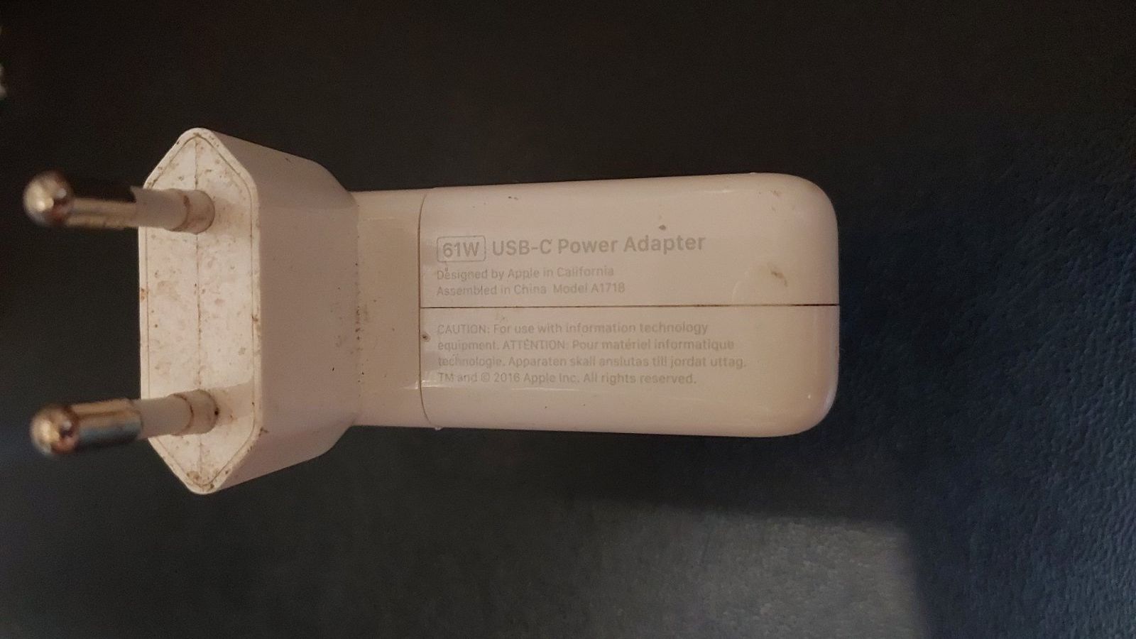 Блок живлення Apple 61W USB-C Power Adapter (A1718)