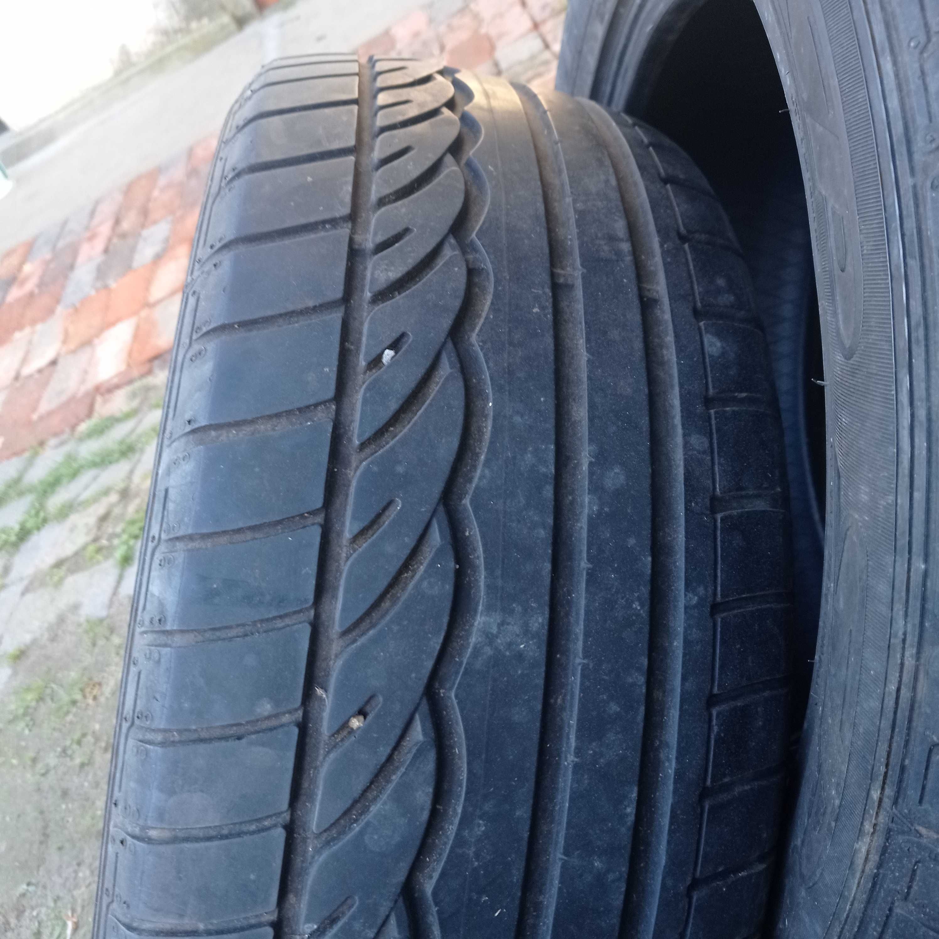 Para opon 235/55 R17