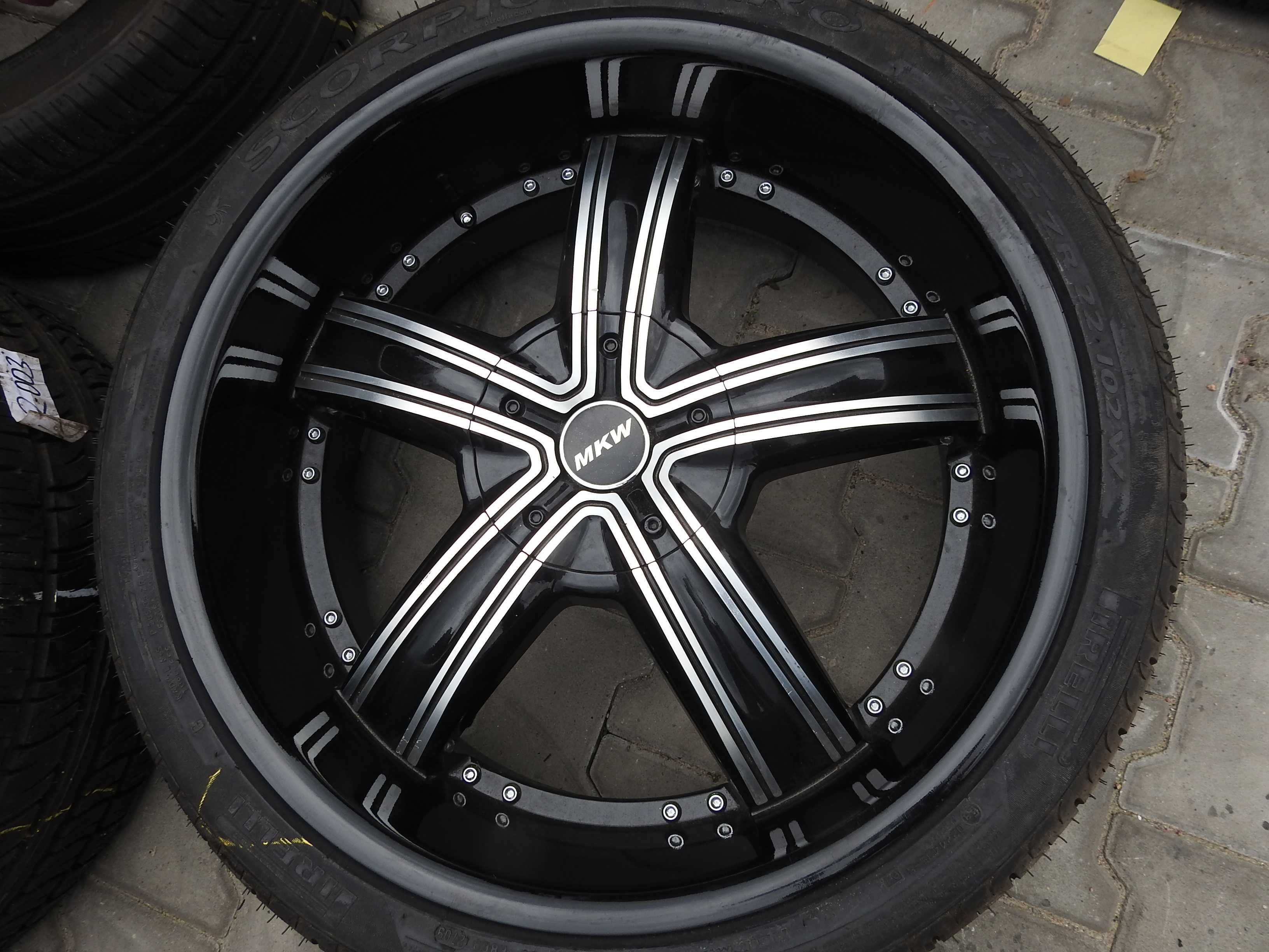 4x Alufelgi 22'' 5x114,3 i 5x120 ET 35 9,5J piasta 74,1mm nowe demo