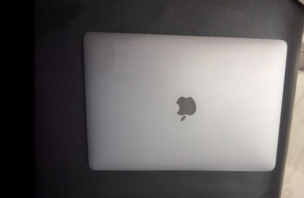 MacBook Pro 13-inch, M1, 2020