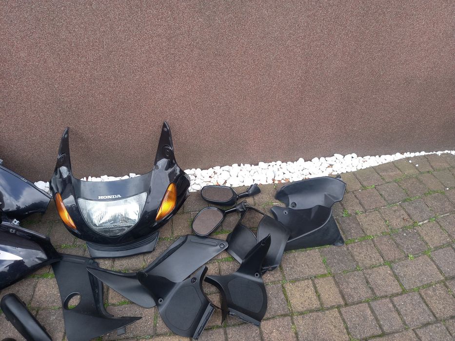 Części honda ntv deauville