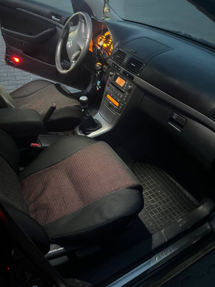 Toyota Avensis 2.0 D-4D