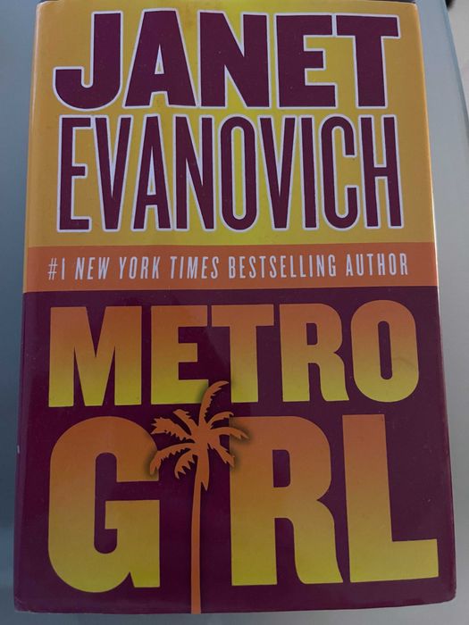 Metro Girl by Janet Evanovich