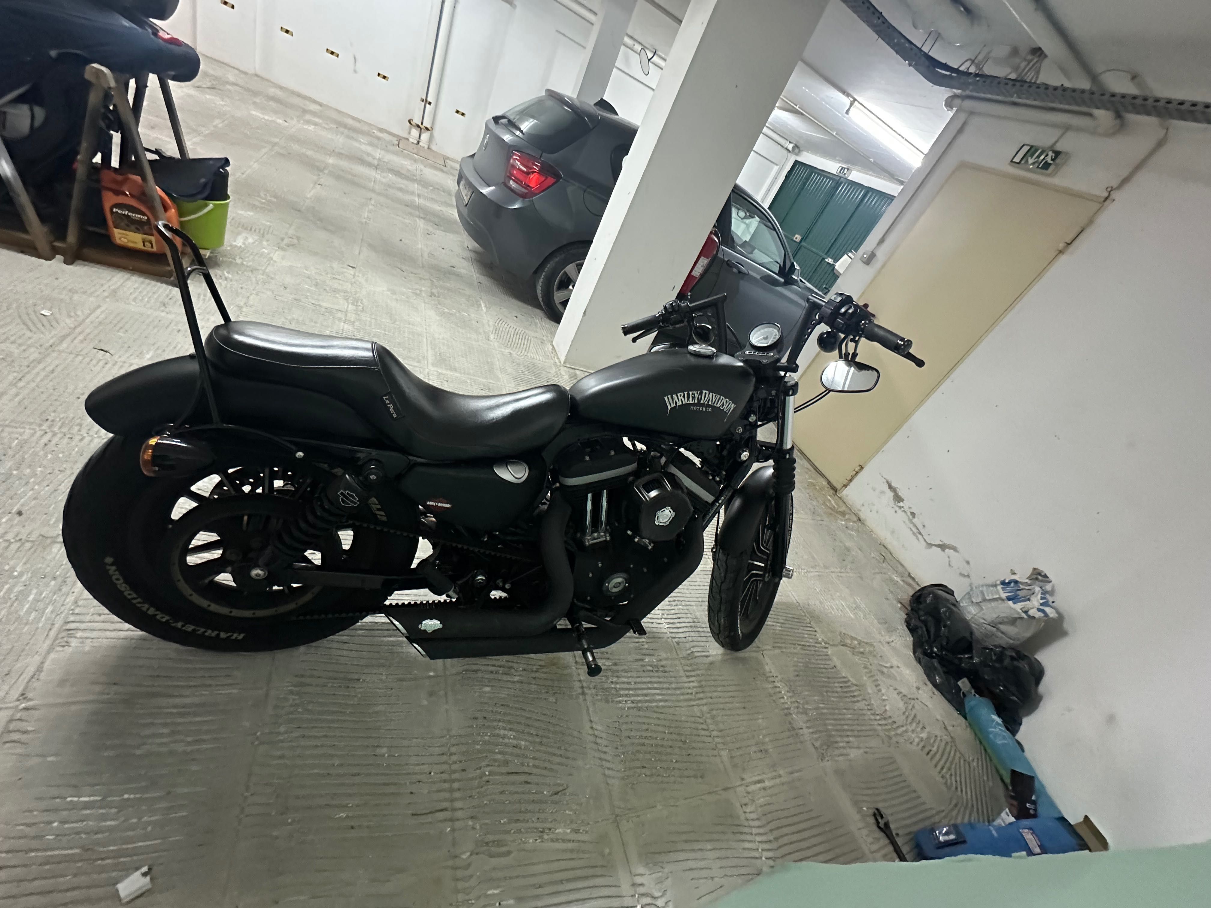 Harley Davidson 883 Sportster