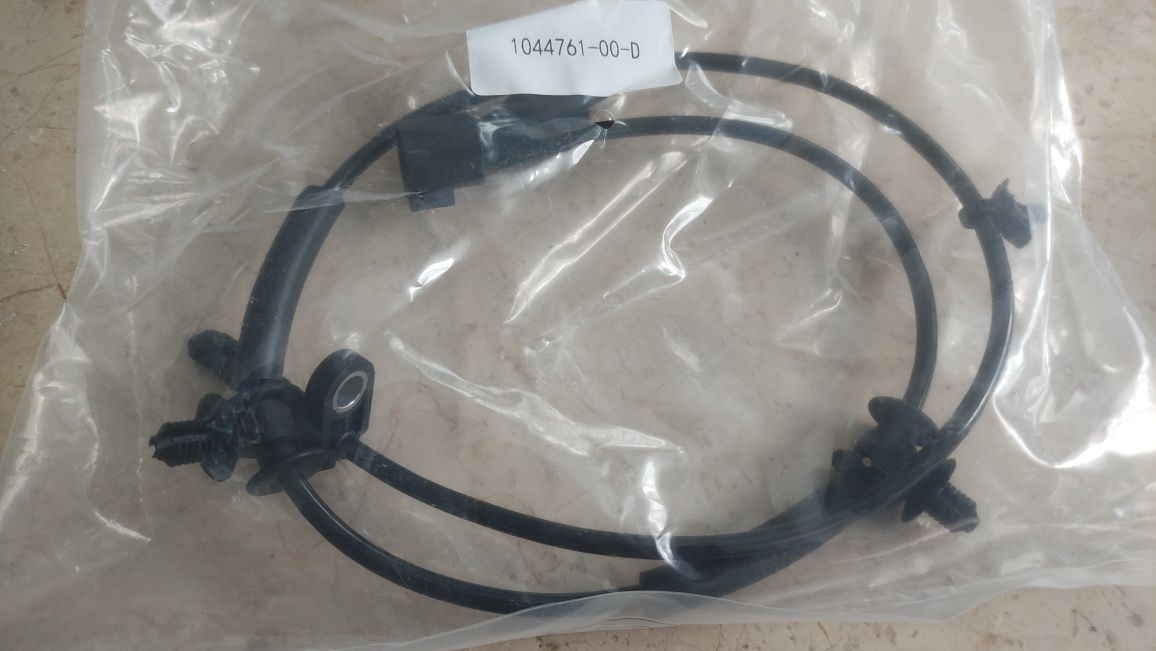 Датчик АБС ABS передній Tesla Model 3/Y 1044761-00-D
Датчик АБС передн