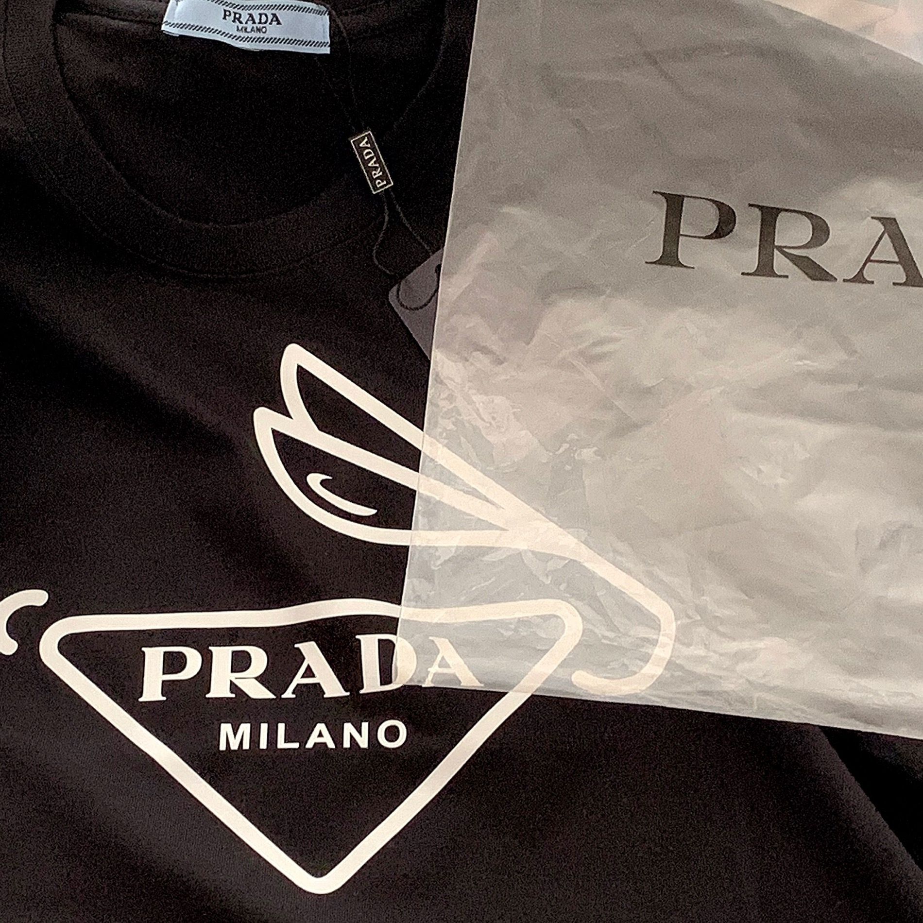Футболка Prada Milano Черная с бирками Прада