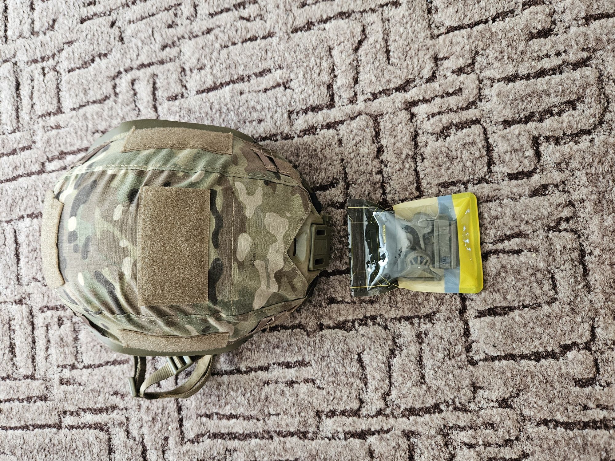 Hełm do gier terenowych, cqb i ttp. multic. regulowany
