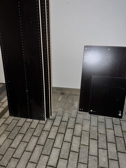 Szafa ikea pax ciemna + drzwi szklo mleczne + półki