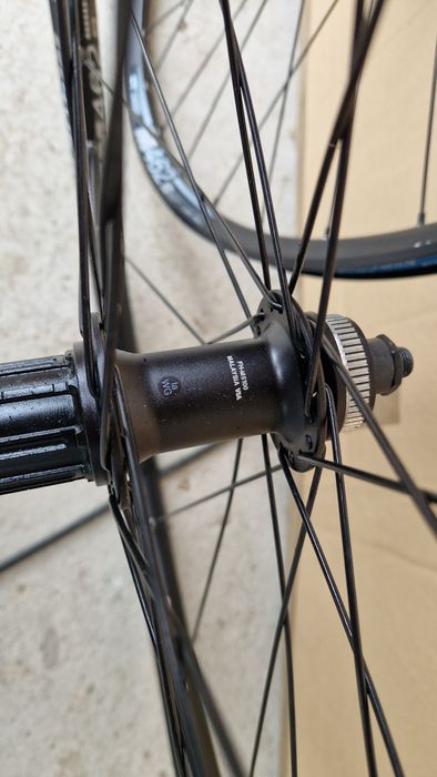 Nowe koła 28 29  komplet Dt swiss m462 dynamo trekking gorskie qr9