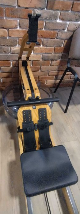 Wioślarz wodny ergometr wioślarski WaterRower Performance SmartRow Dąb