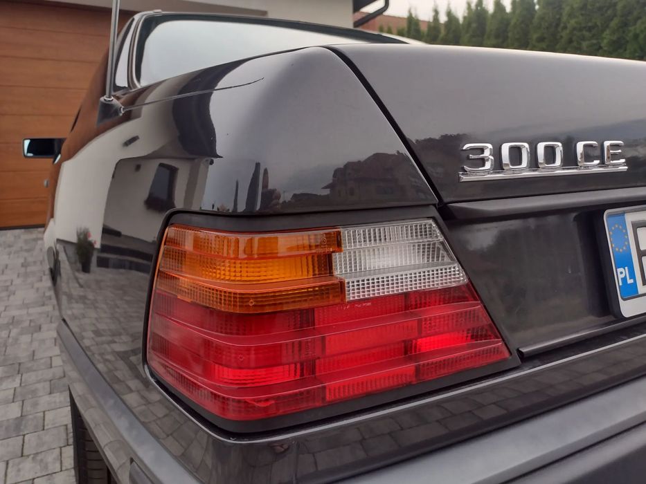 Mercedes-Benz W124 (1984-1993) 124 300CE