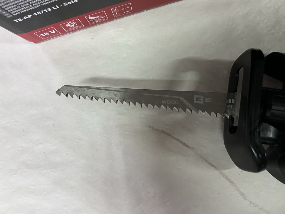 Serra eletrica sem fios