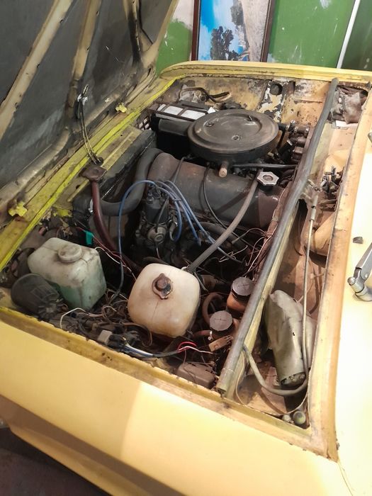 газ бензин. сел поехал.