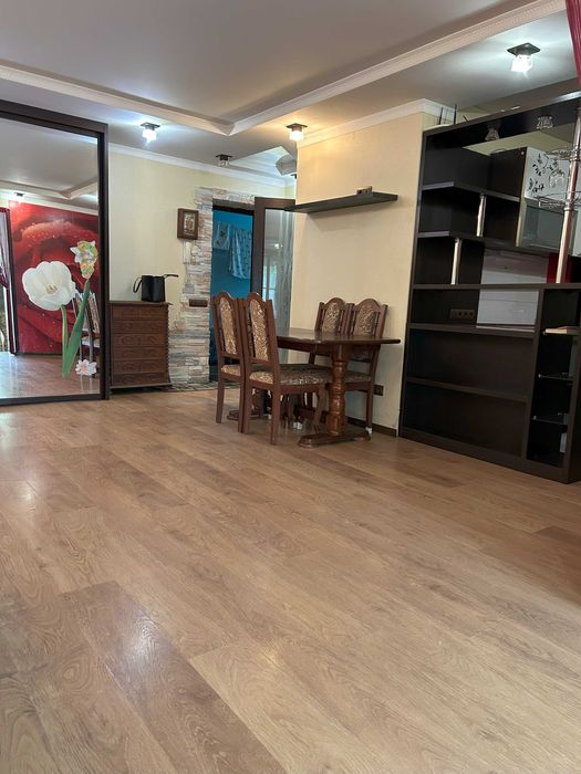 2к з ремонтом в центрі міста