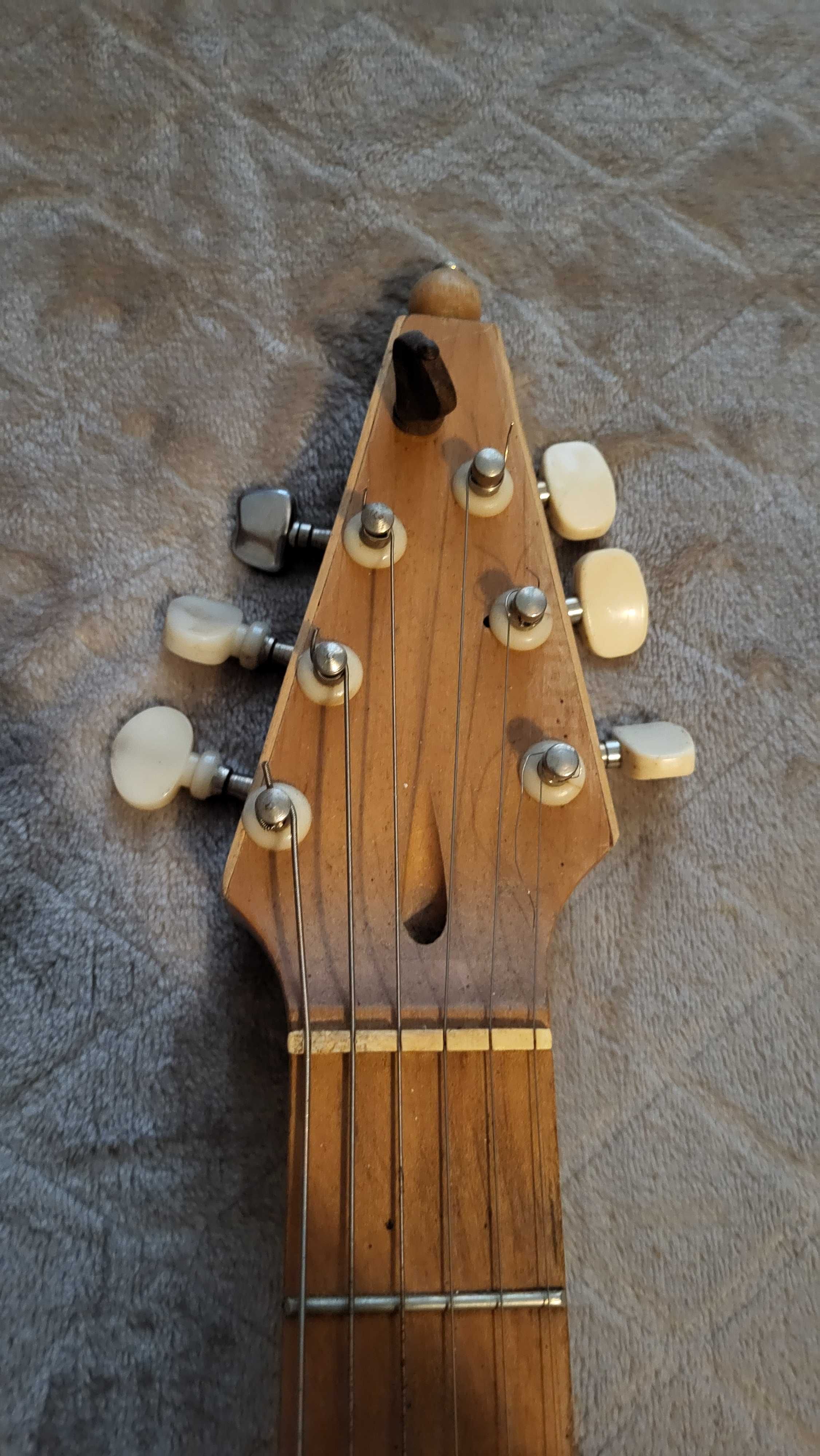Stratocaster z historią Gitara Elektryczna