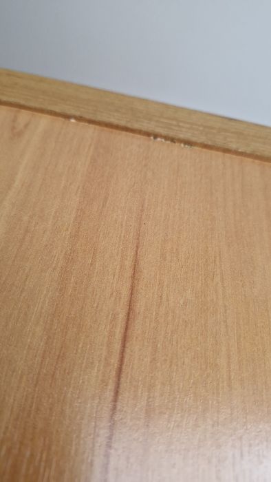 Estantes madeira castanho