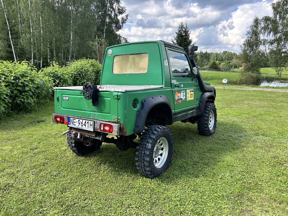 Suzuki samurai