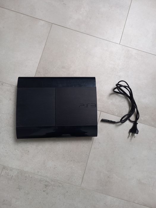 Konsola PlayStation 3 ps3 320GB  do Gier i Filmów  Stan Bardzo Dobry!