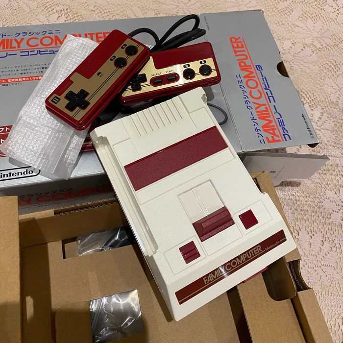 Nintendo Famicom Classic Mini