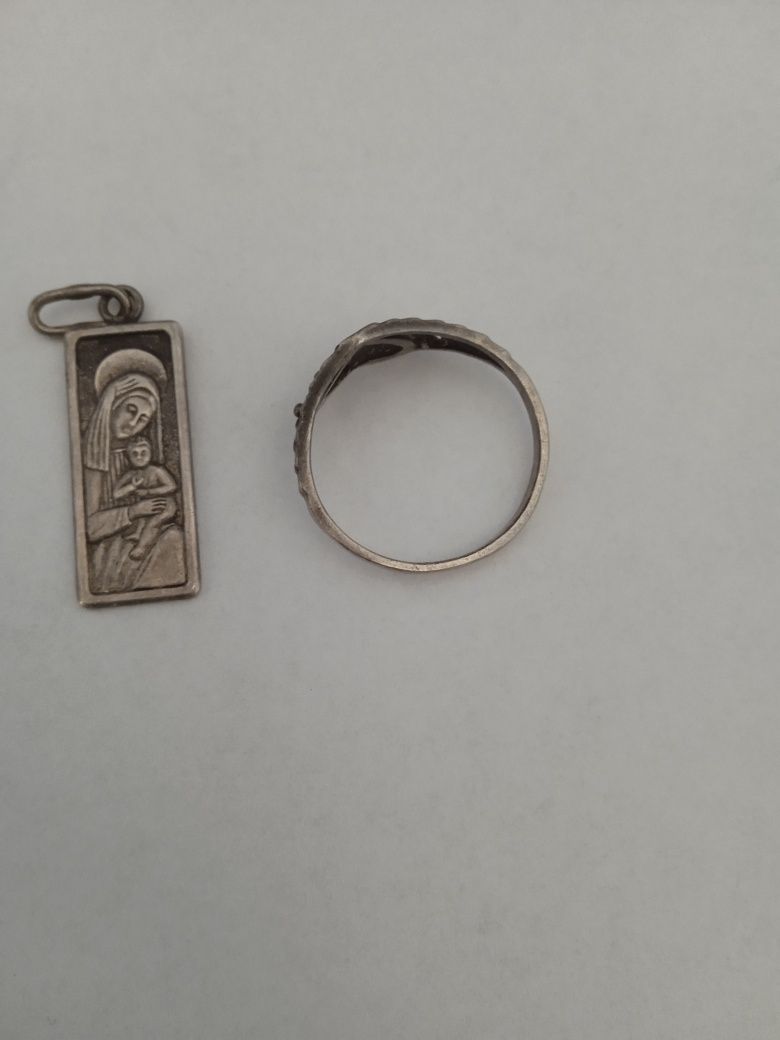 Продам серебряные изделия.