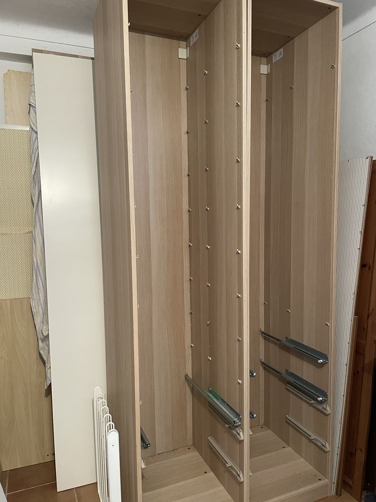 Roupeiro PAX IKEA (200 x 58 x 236 cm) carvalho com portas brancas