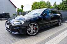 Audi A4 Competition Virtual S-LINE 40 TDI Quattro Panorama Kamera Radary