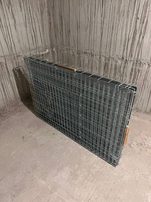 Велика клітка для тварин, великих порід собак, або заводчиків