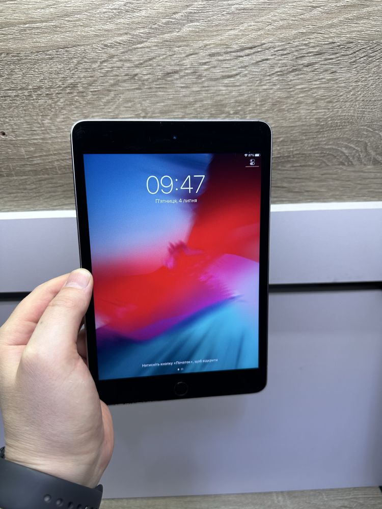 iPad mini 4 128Gb Wi-FI
