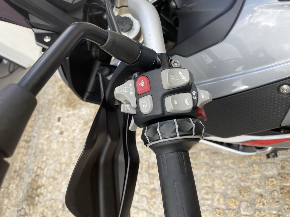 BMW S1000XR 2017